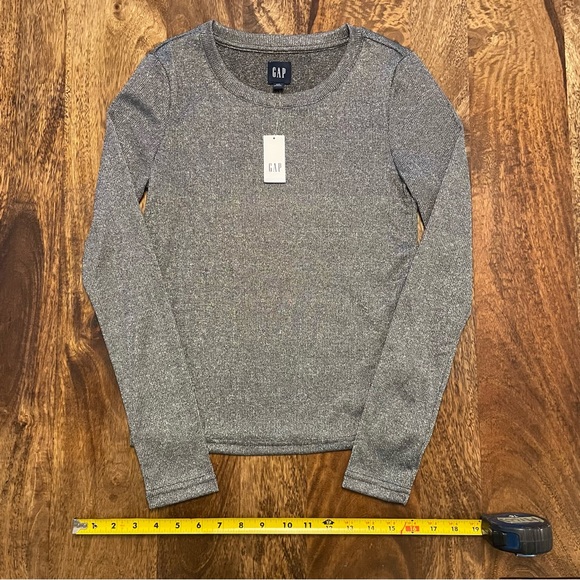 NWT Shiny Long-Sleeved GAP Shirt - Picture 1 of 7